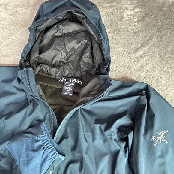 Arc'teryx Dark Blue Windbreaker Jacket - Picture 10 of 16